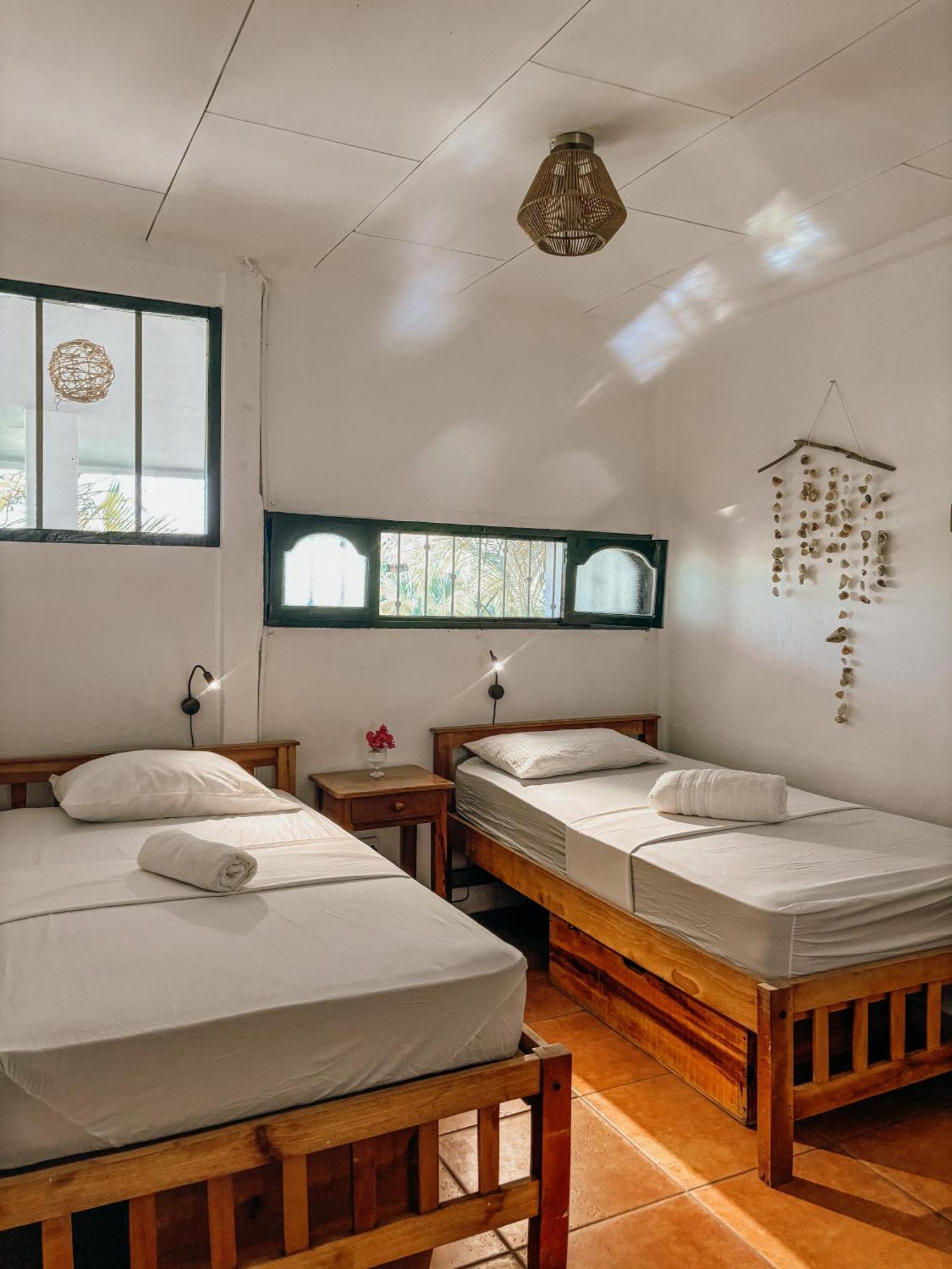Nimbu Beachhouse Transito Exterior photo